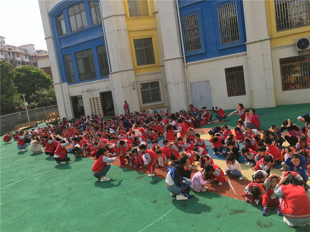 0409_2.jpg 0409_2.jpg