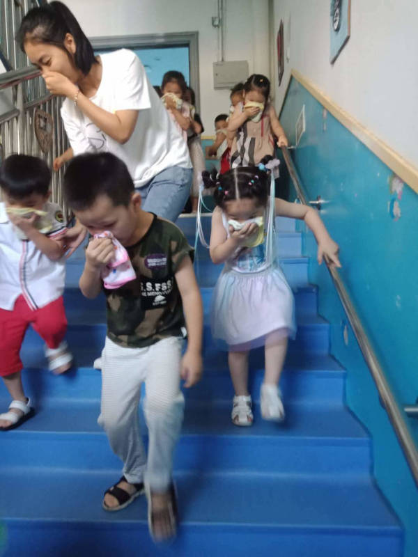 2dcf121257767c2eea2477743ee3882_編輯.jpg 2dcf121257767c2eea2477743ee3882_編輯.jpg