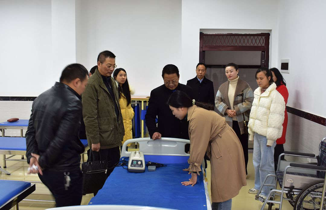 2_副本.jpg 2_副本.jpg