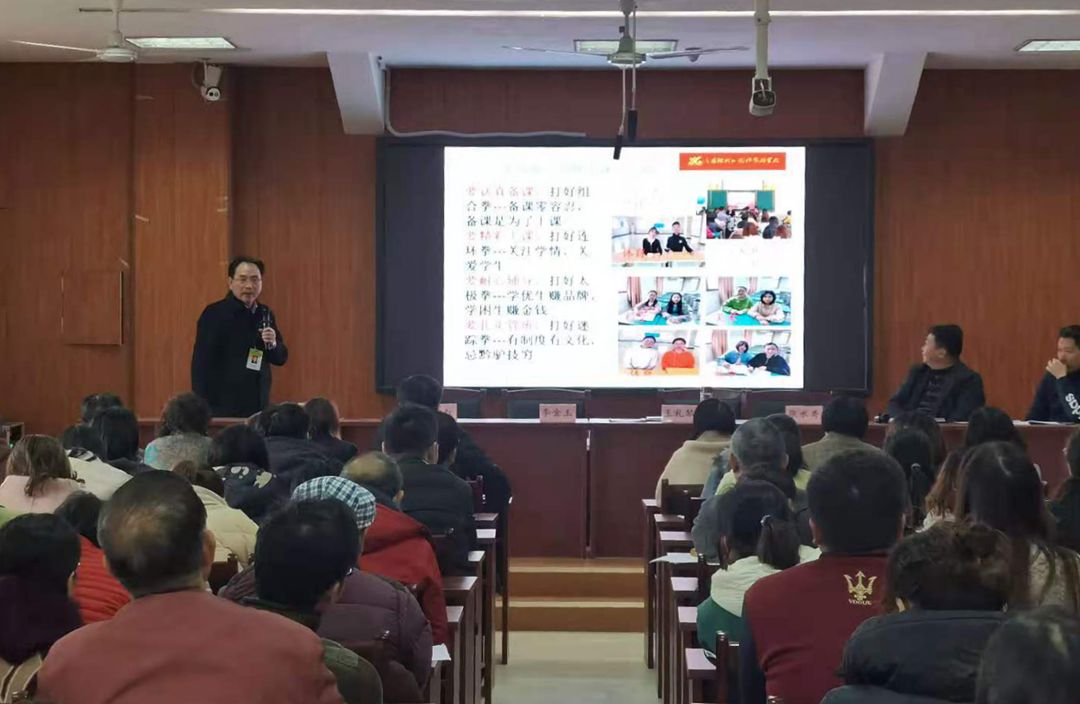 象湖3_副本.jpg 象湖3_副本.jpg