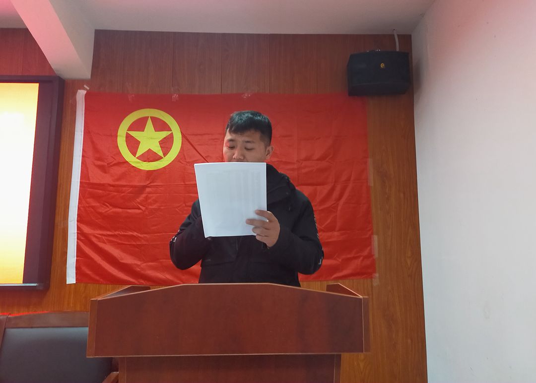 入團(tuán)6_副本.jpg 入團(tuán)6_副本.jpg