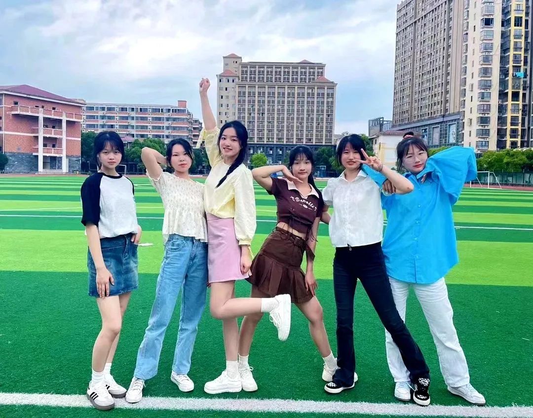 9338c2b045f046327bc5f0a2d3840725.jpg 9338c2b045f046327bc5f0a2d3840725.jpg