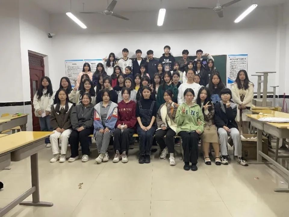 ae88bc07a813c3599f3776250f232f1c.jpg ae88bc07a813c3599f3776250f232f1c.jpg